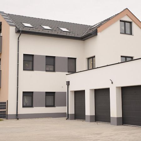 Eliza 2 Apartman Bük Esterno foto